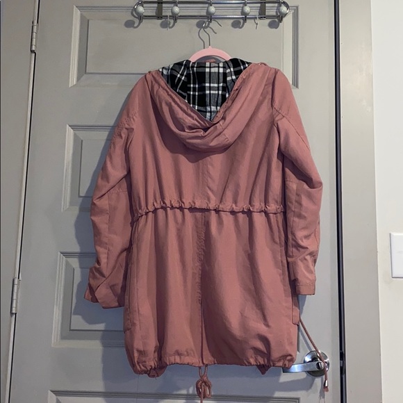 Jacket - Picture 3 of 4